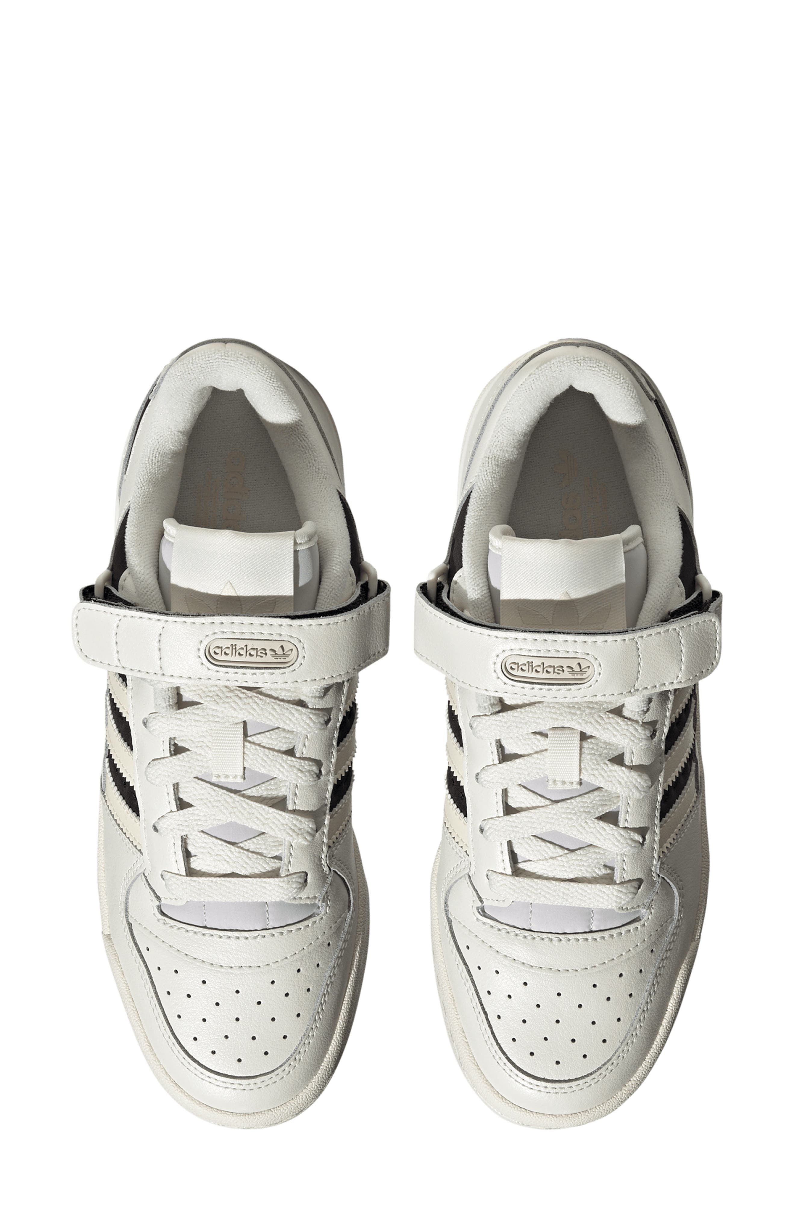 adidas Forum Low Basketball Sneaker, Alternate, color, 