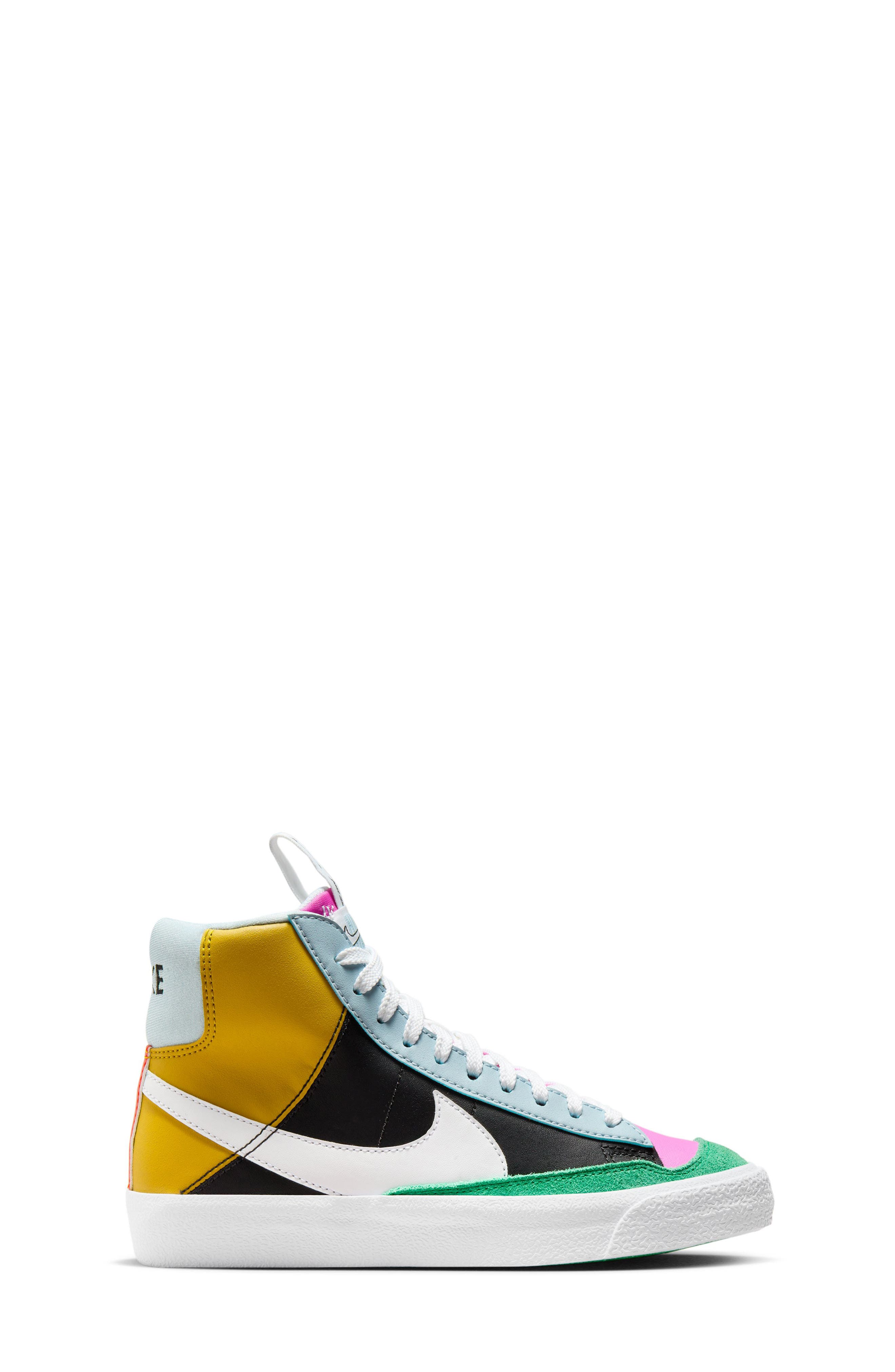 Nike Kids' Blazer Mid '77 SE Sneaker, Alternate, color, 