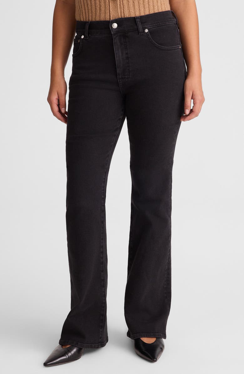 The Vintage-Inspired Flare Jeans