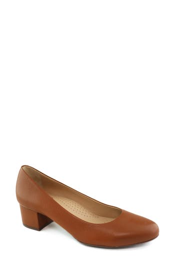 Marc Joseph New York Broad Street Patent Leather Pump In Brown