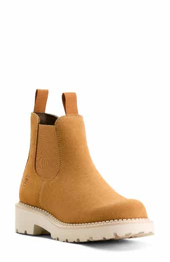 Lug Sole Chelsea Boot