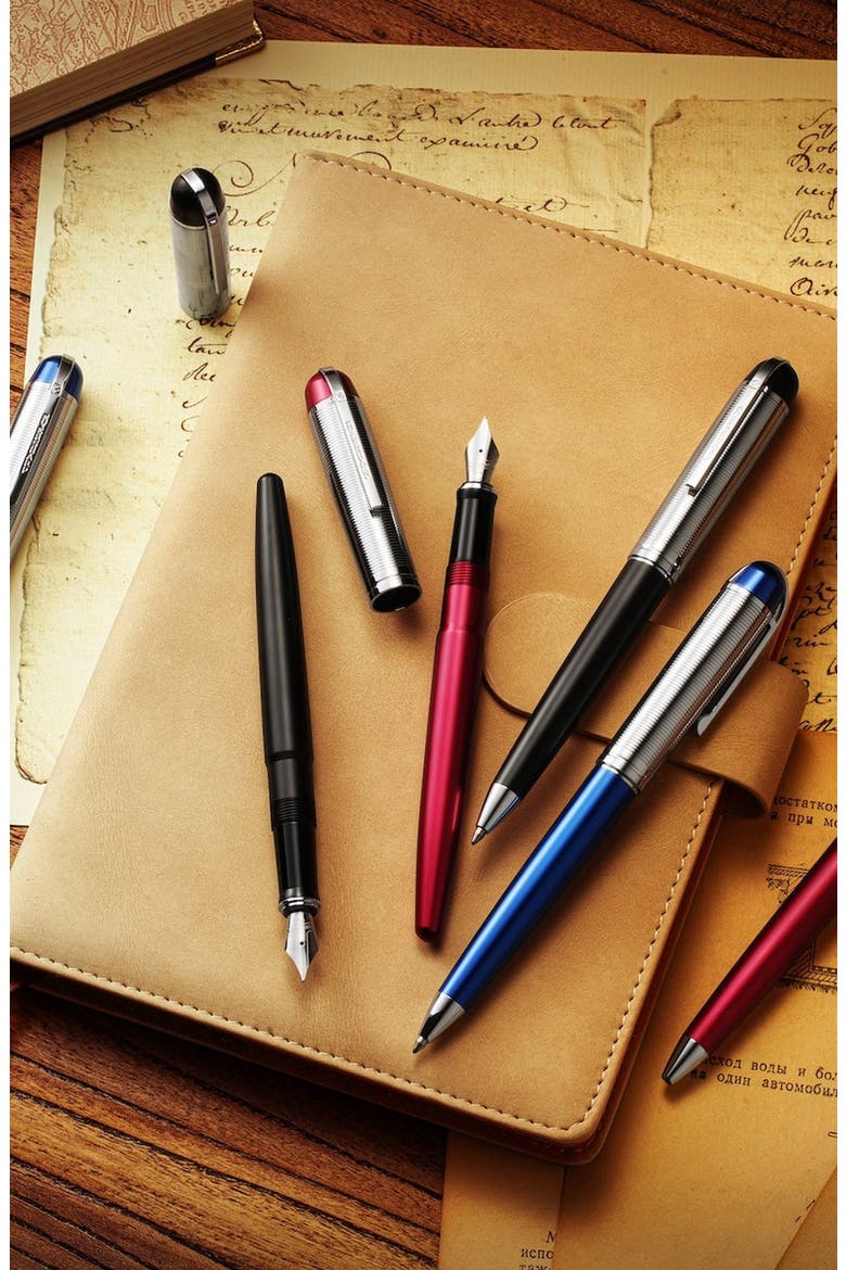 Skyline Fountain Pen, Alternate, color, Black Silver Medium