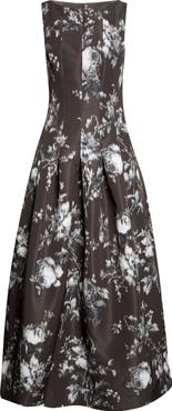 Oscar de la Renta Peony Sleeveless Faille Gown