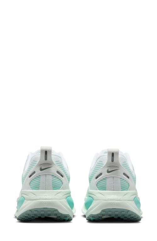 Nike Vomero 18 Running Shoe In Multi