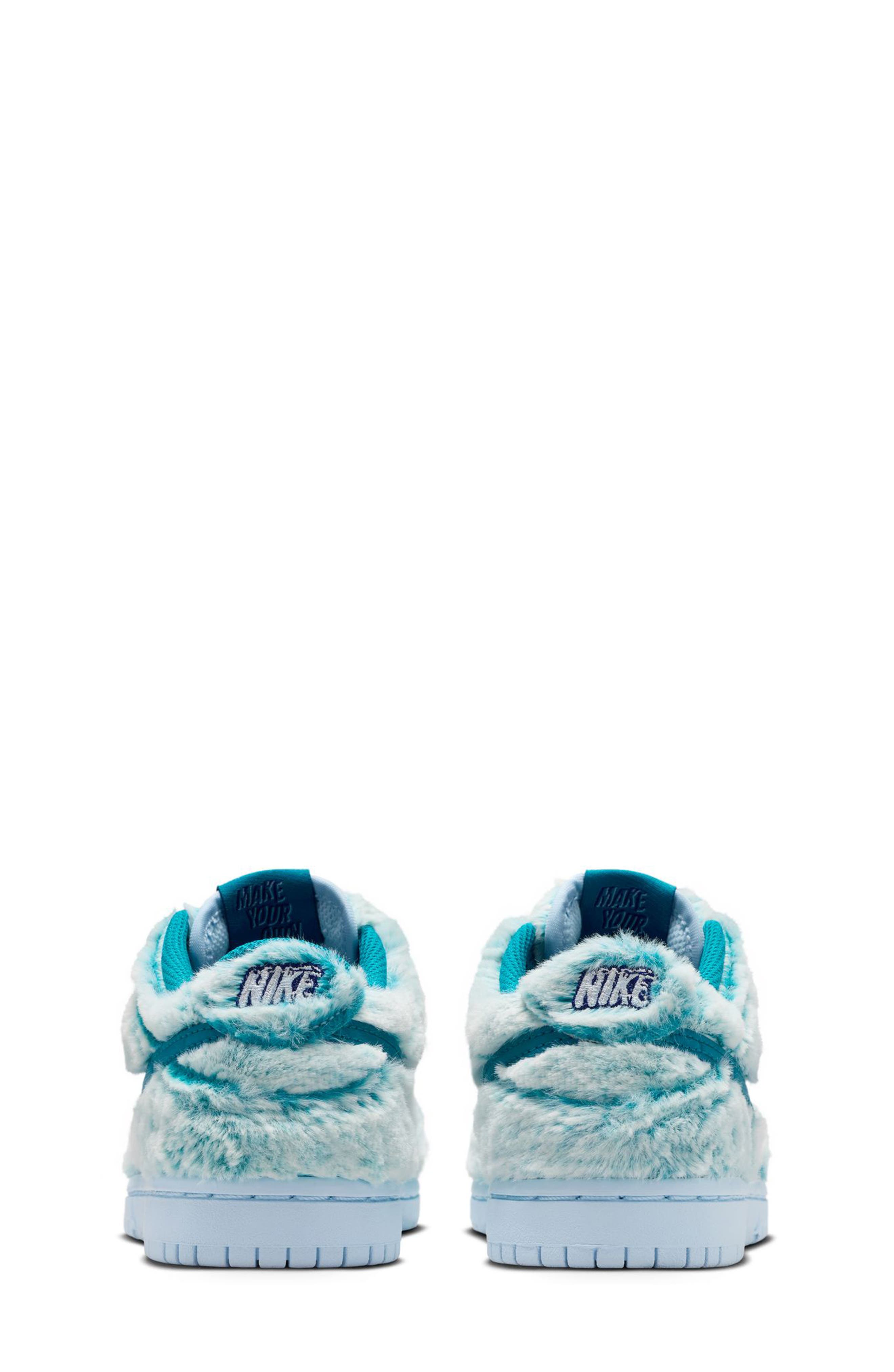 Nike Kids
 Dunk Low 
Abominable Snowman
 Sneaker, Alternate, color, 441 Clstbl/Grabys