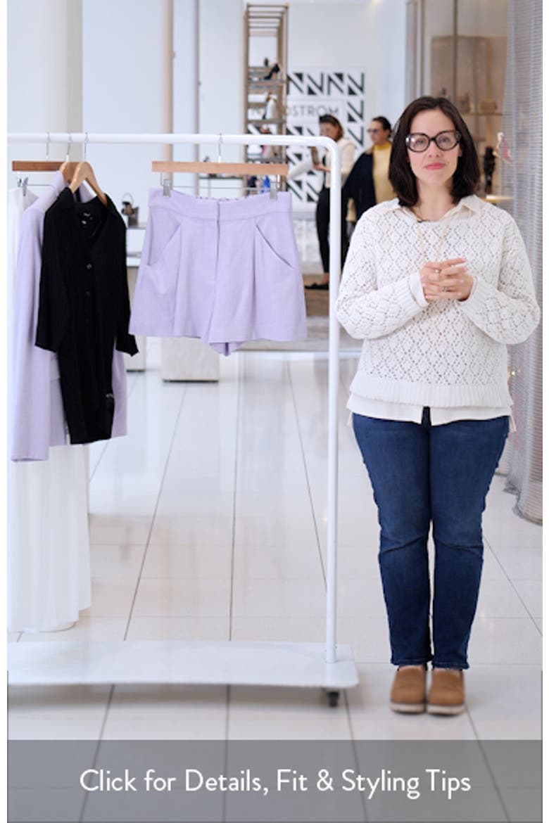 Elbe Pleated Shorts video