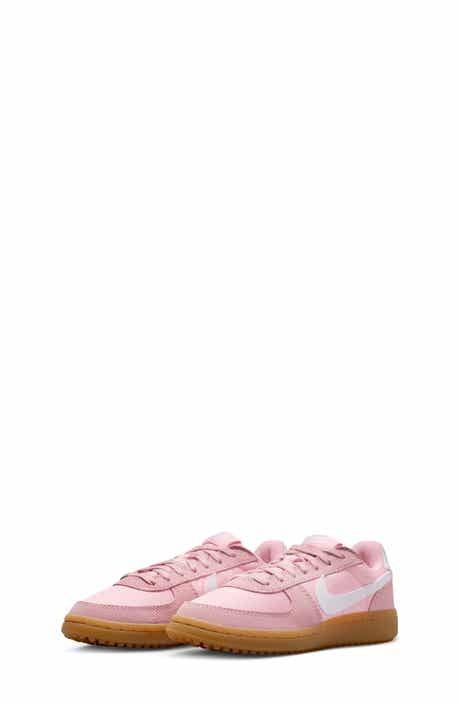 Field General Sneaker
