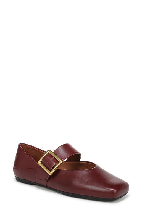 Oakes Square Toe Flat (Women)