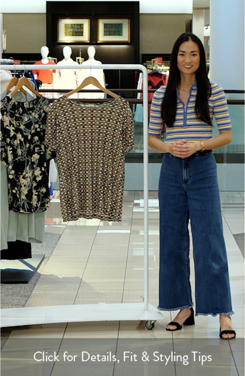 Geo Print Tulip Sleeve Top, sales video thumbnail