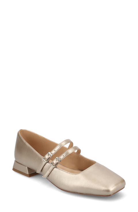 Gredah Mary Jane Pump - Wide Width Available