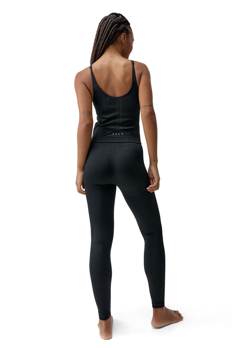 Shantala Medium Support Seamless Sport Top, Alternate, color, Black