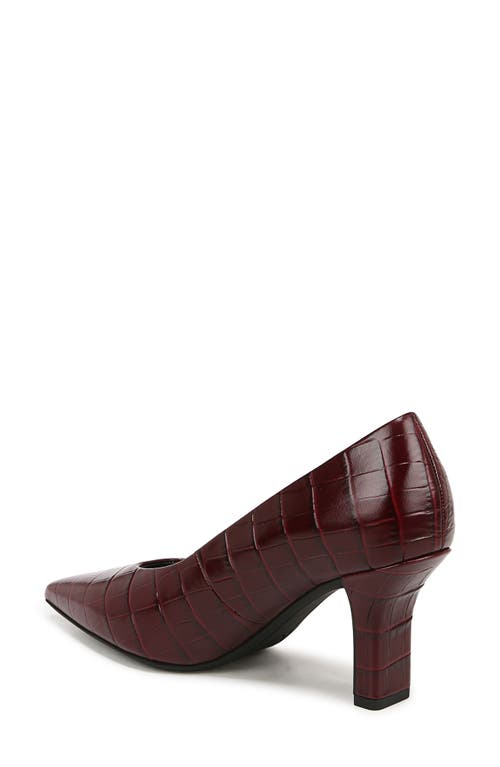 VINCE VINCE DIANEN CROC EMBOSSED POINTED TOE PUMP