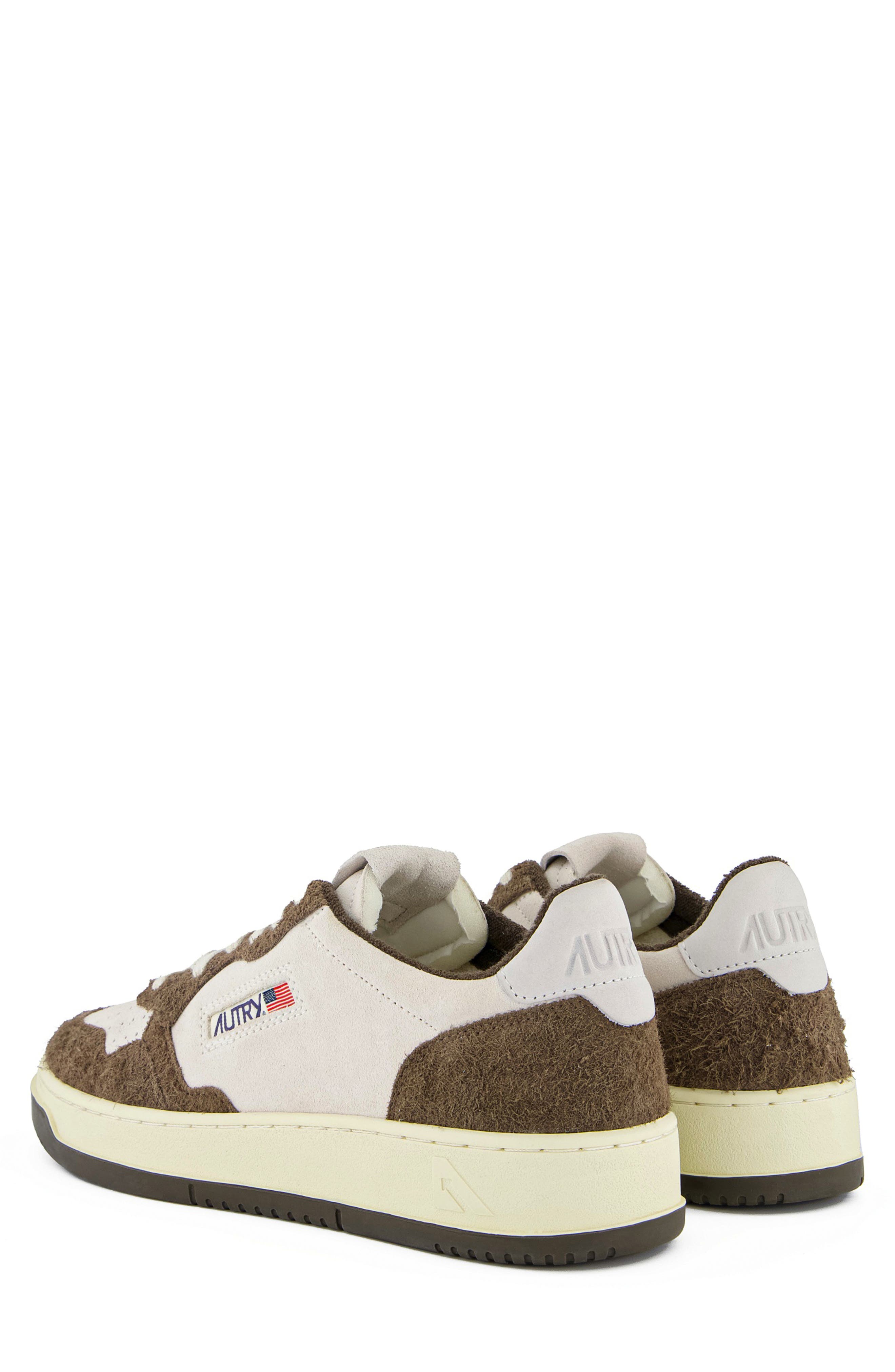 AUTRY Medalist Low Top Sneaker, Alternate, color, 