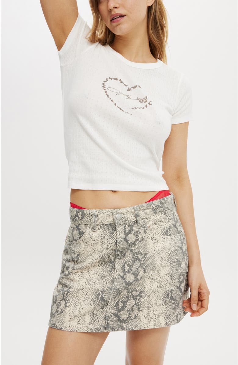 Cotton On Women's Fitted Graphic Pointelle Lcn Longline Tee, Main, color, Lcn Dol Dolly Butterfly