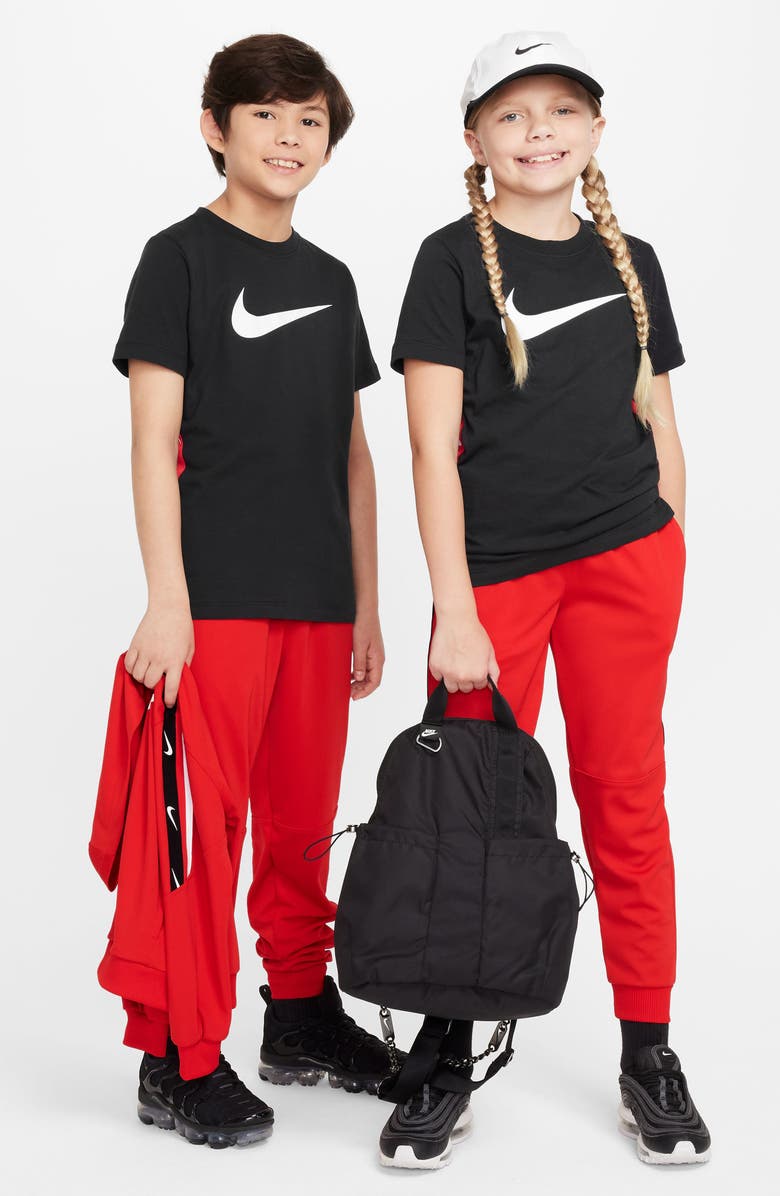 Nike Kids' Sportswear Club Logo T-Shirt, Alternate, color, 010 Black