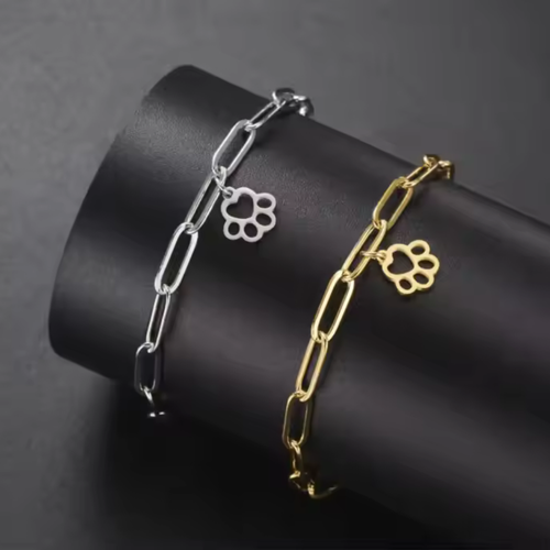 Hollywood Sensation Loyalprint Delicate Paw Print Link Bracelet In Gold