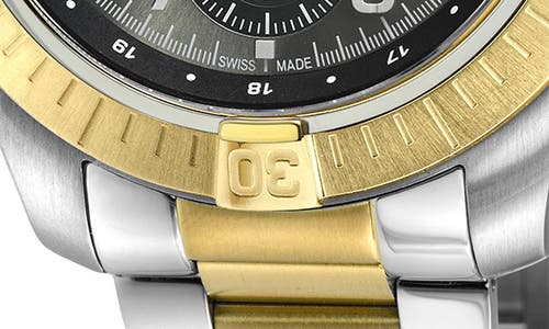 Gv2 T38 Bracelet Watch, 45mm In Two Toned