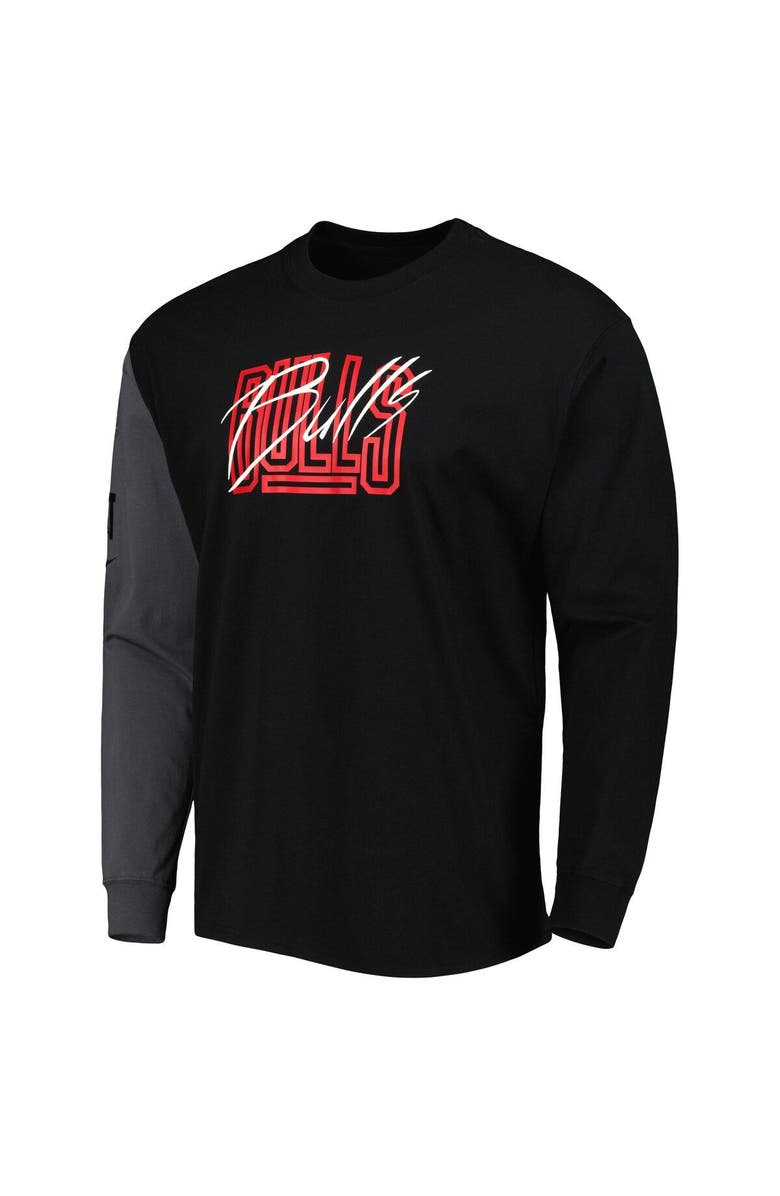 Nike Men's Nike Black Chicago Bulls Courtside Versus Flight MAX90 Long Sleeve T-Shirt, Alternate, color, Black