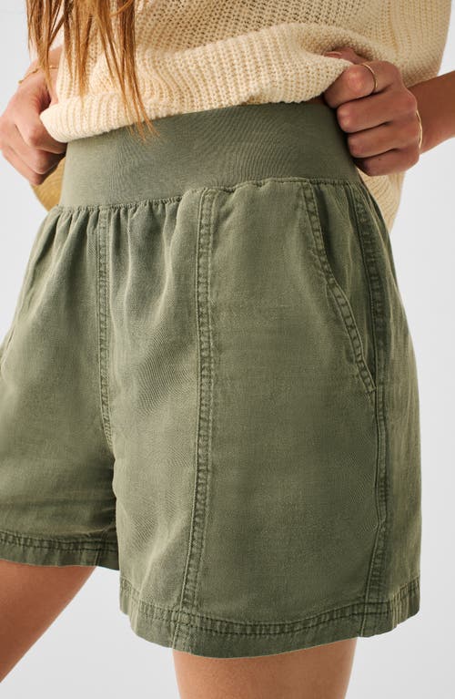 Faherty Arlie Day Shorts In Thyme