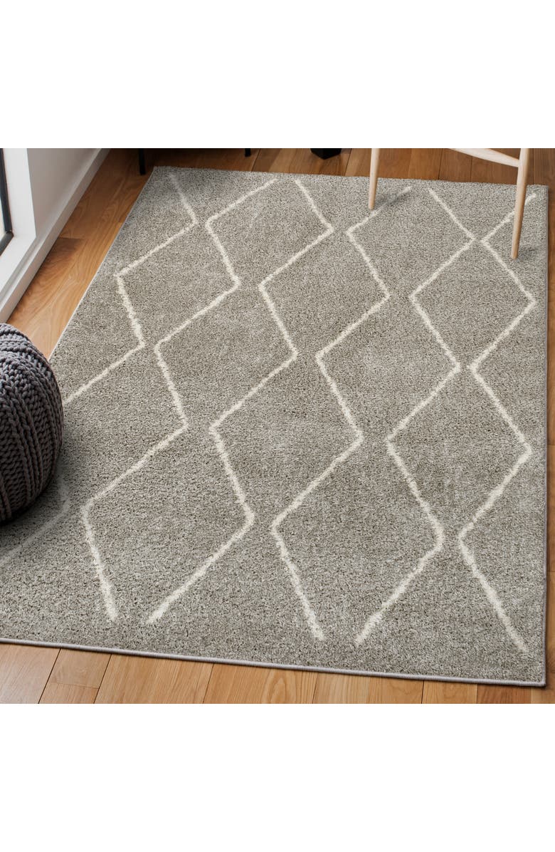 JONATHAN Y Catala Moroccan Diamond Shag Area Rug, Alternate, color, Gray/Ivory