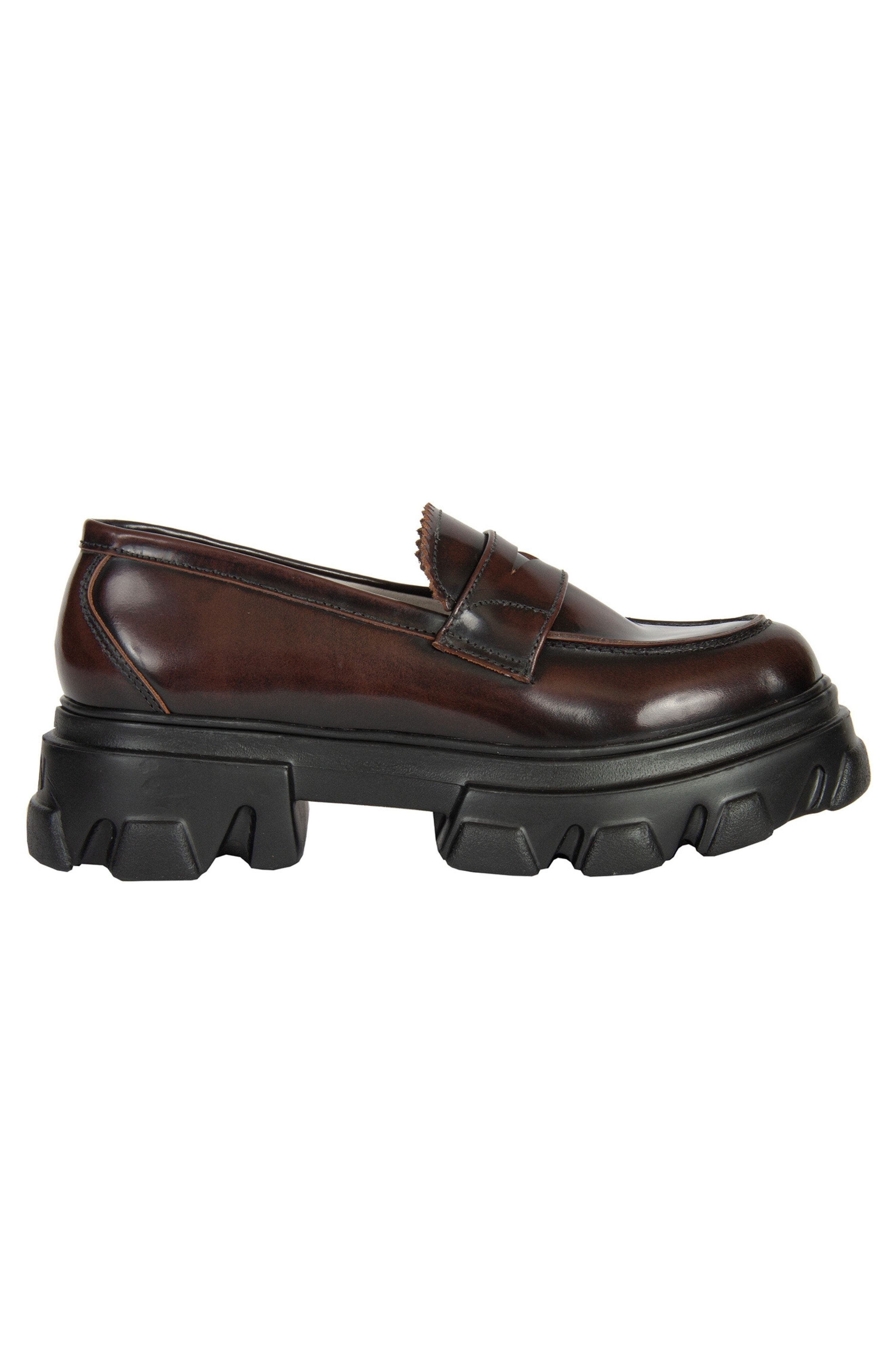 URBNKICKS Peny Brown Patent Leather Loafer, Alternate, color, Brown
