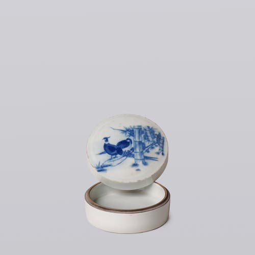 Cobalt Guild Blue And White Porcelain Pheasant Pair Ink Box In Blue