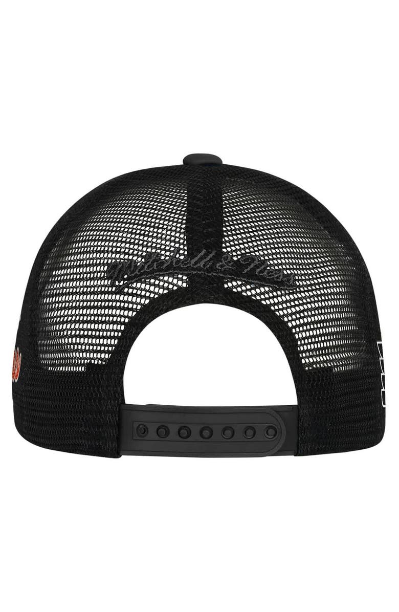 Mitchell & Ness Youth Mitchell & Ness White Philadelphia Flyers Mascot Adjustable Trucker Hat, Alternate, color, White