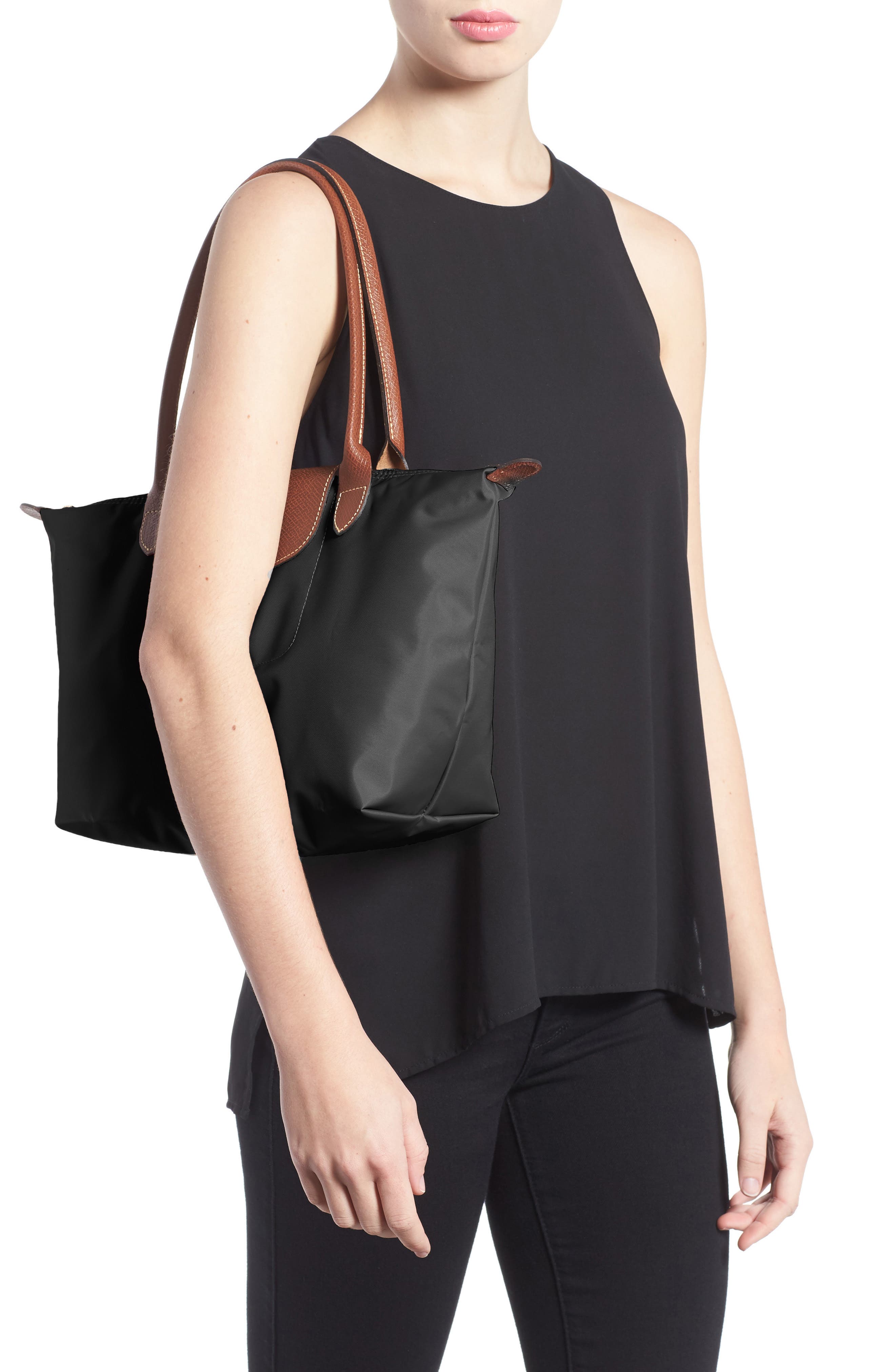 Женские сумки Longchamp Medium Le Pliage Nylon Shoulder Tote — фото 2