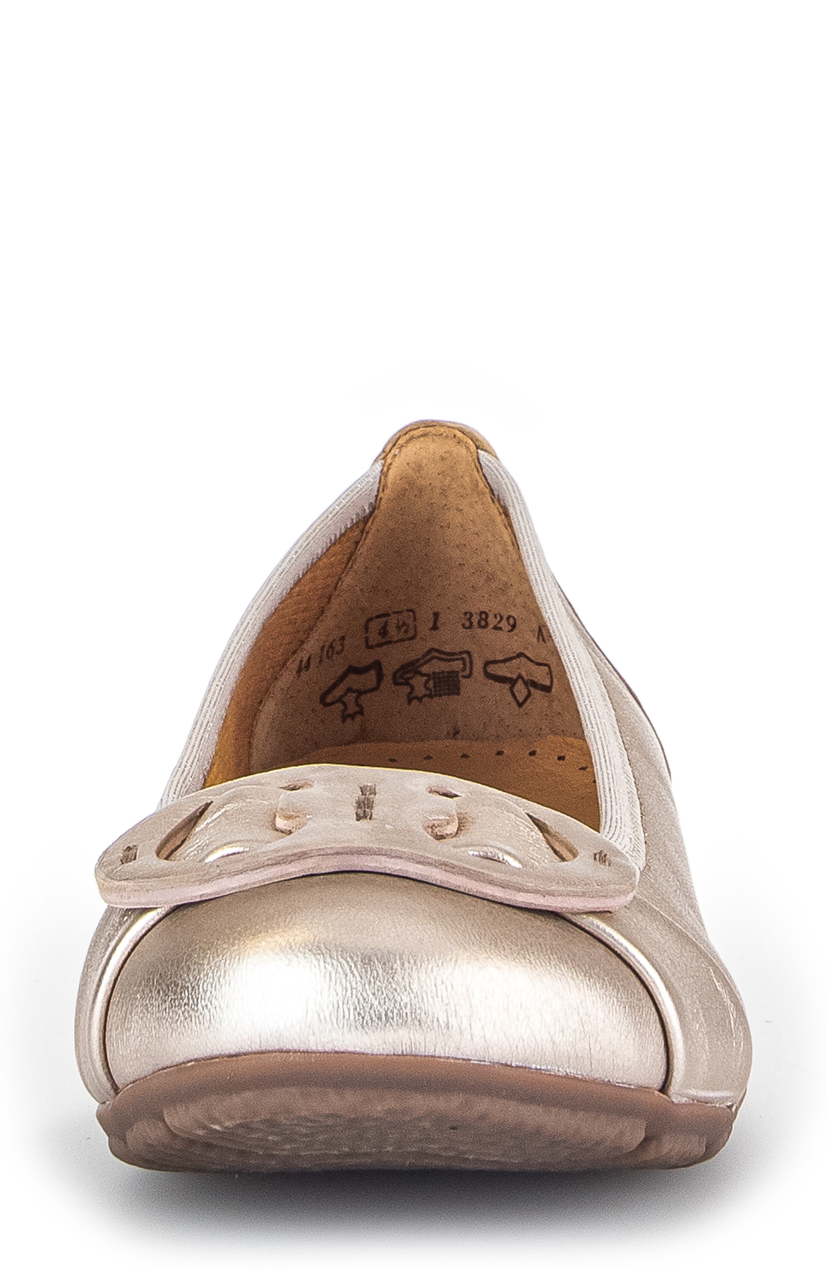 Gabor Buckled Flat, Alternate, color, Puder