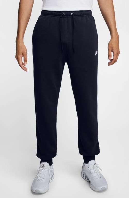 Nike Club Fleece Joggers In Blue