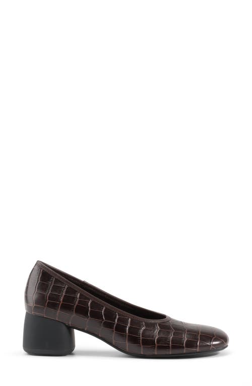 Vagabond Shoemakers Livia Croc Embossed Pump In Brown