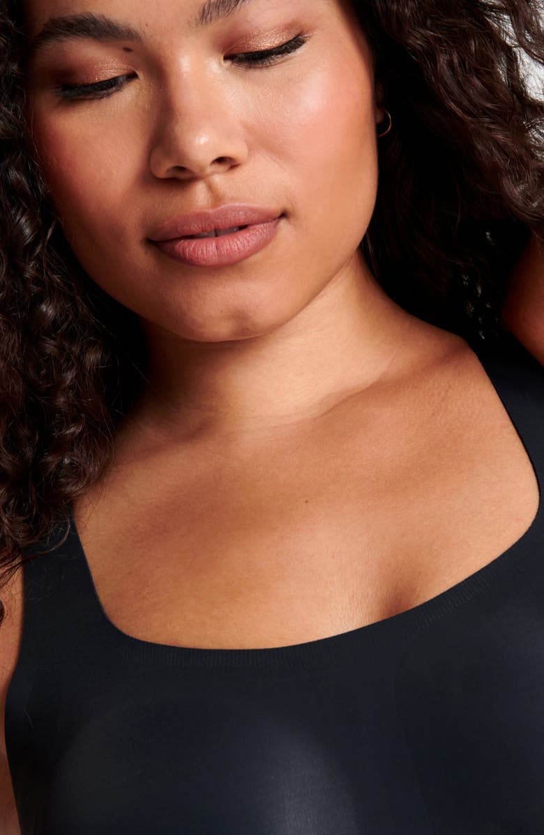 Evelyn & Bobbie The Bobbie Scoop Bra, Alternate, color, Black