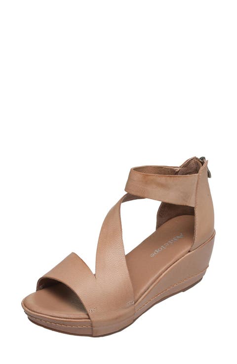 Davi Wedge Sandal (Women)