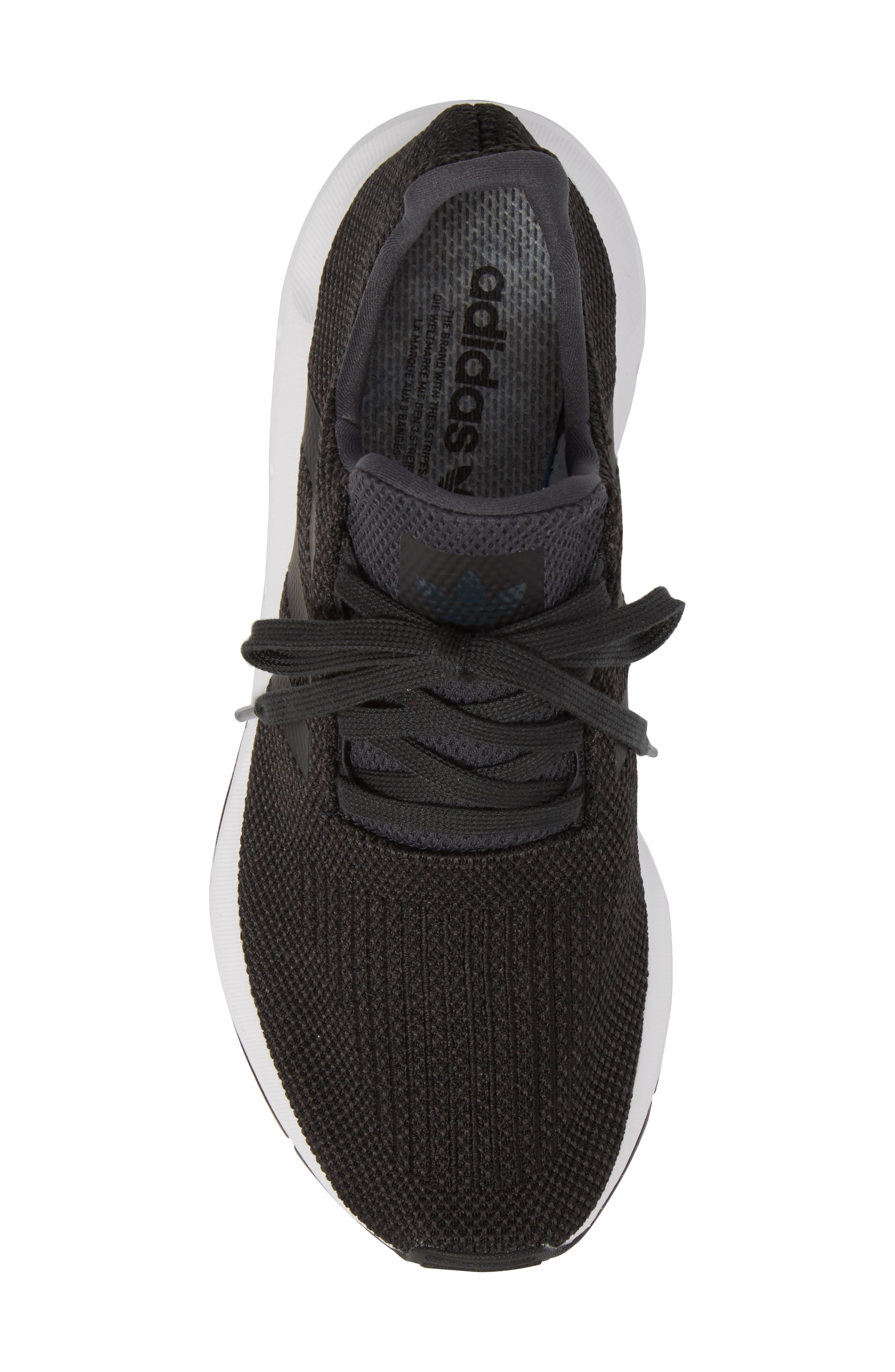 Swift Run Sneaker, Alternate, color, CARBON/ BLACK / MEDIUM GREY
