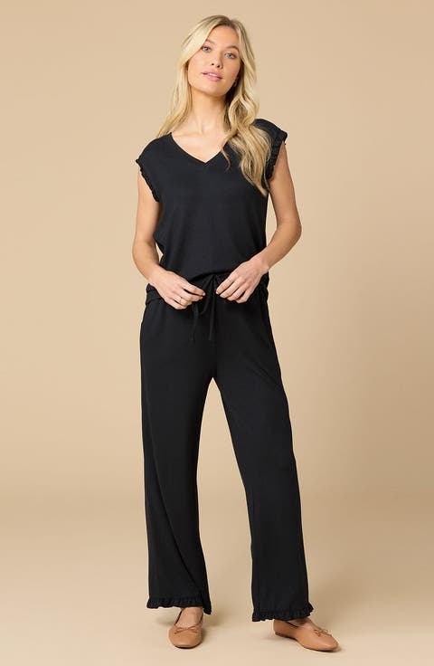 Dream Ruffle V-neck with Cropped Ruffle Edge Pant