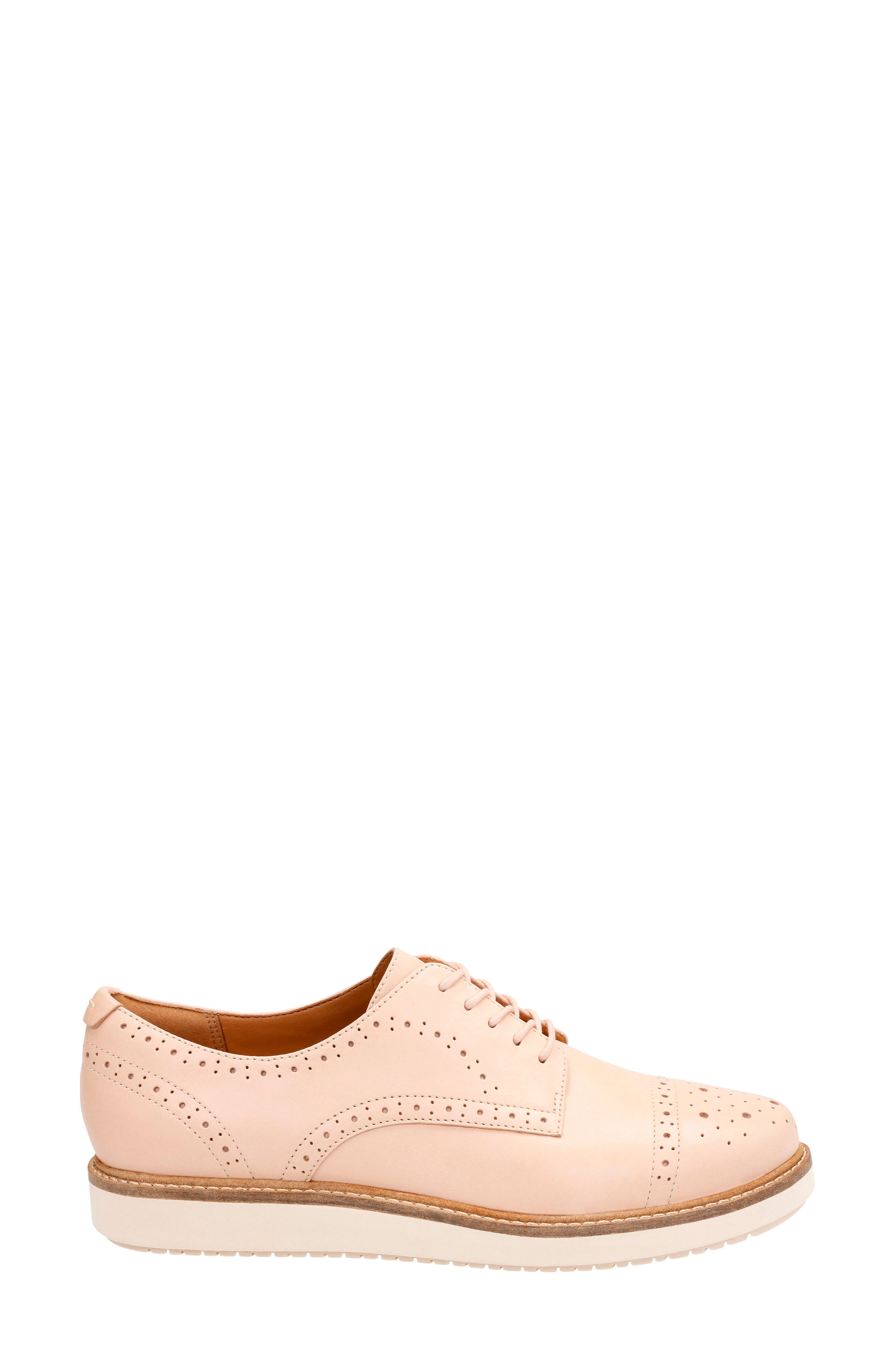 Clarks<sup>®</sup> Glick Shine Oxford, Alternate, color, 