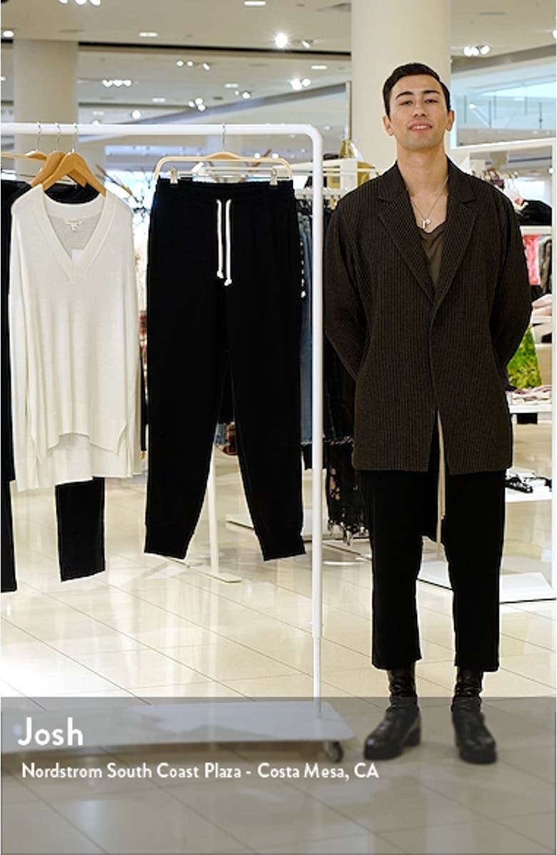 Heritage Patch Jogger Sweatpants, sales video thumbnail