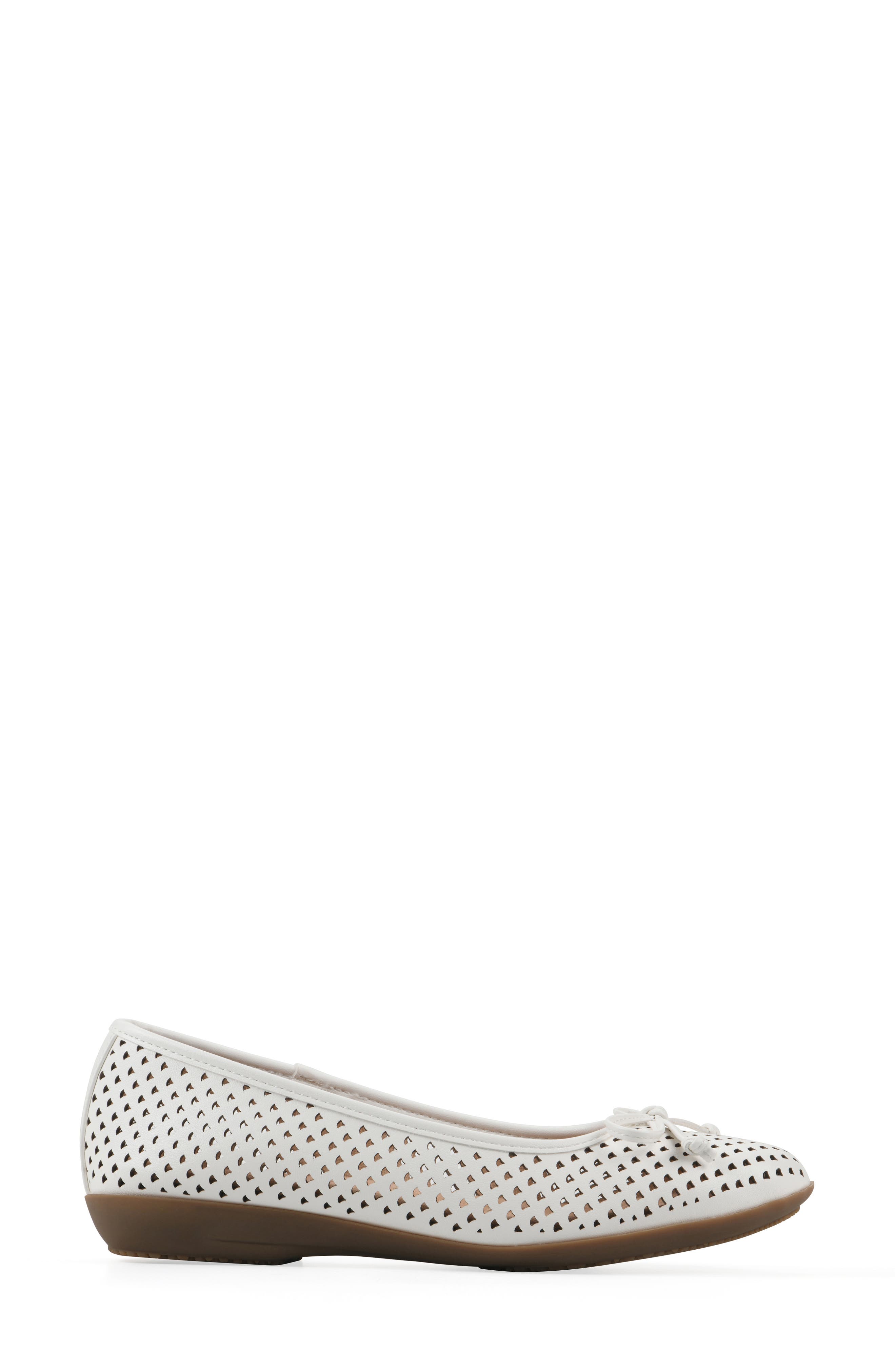 Carris Perforated Flat, Alternate, color, WHITE/ SMOOTH