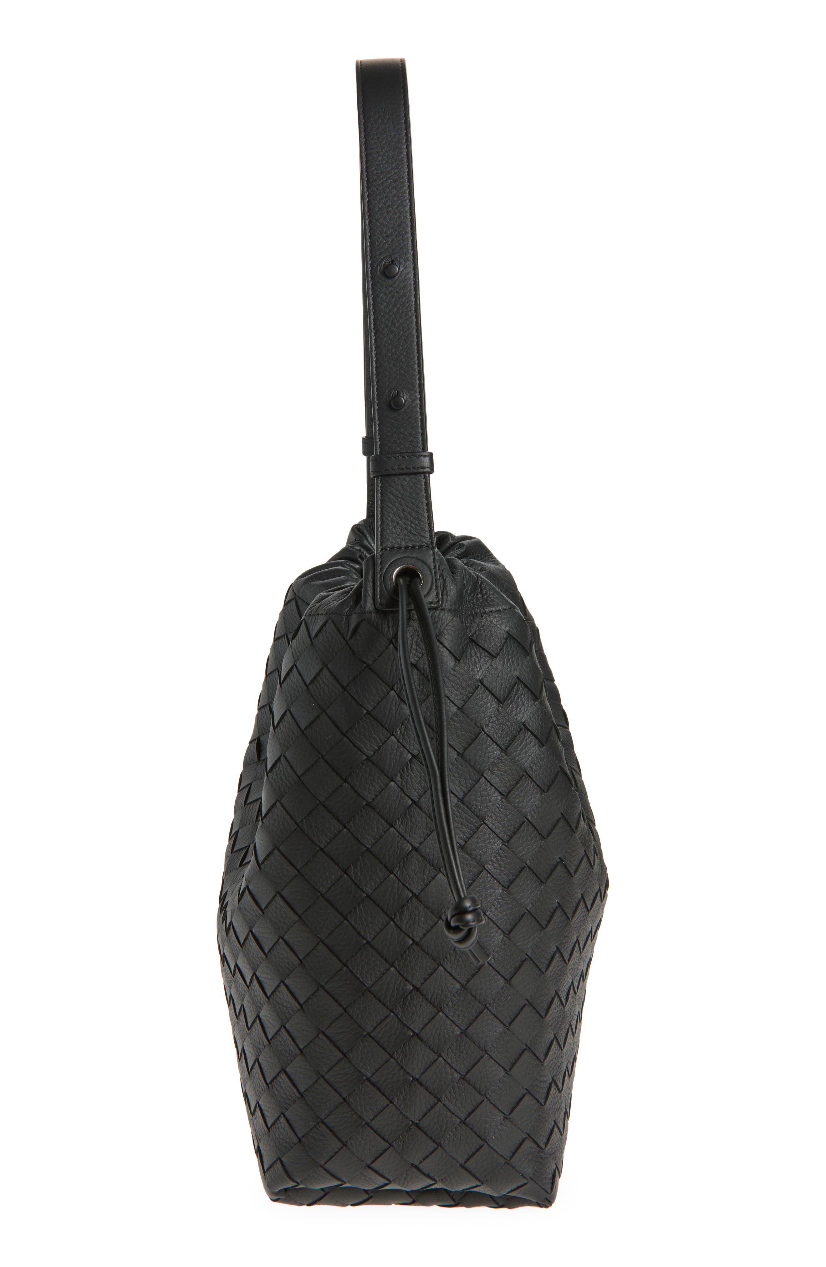 Bottega Veneta Biblioteca Intrecciato Leather Bucket Bag, Alternate, color, Black-Nero Opaco