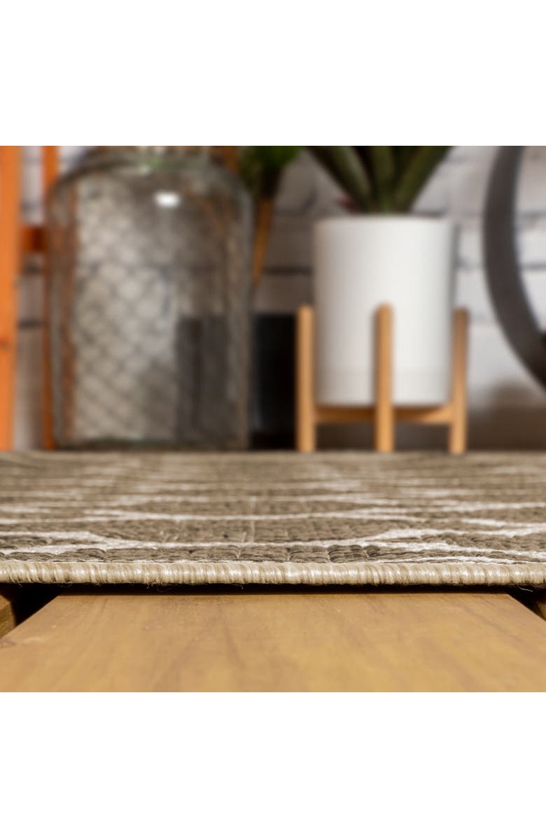 JONATHAN Y Trebol Moroccan Trellis Textured Weave Octagon Indoor/Outdoor Area Rug, Alternate, color, Brown/Beige