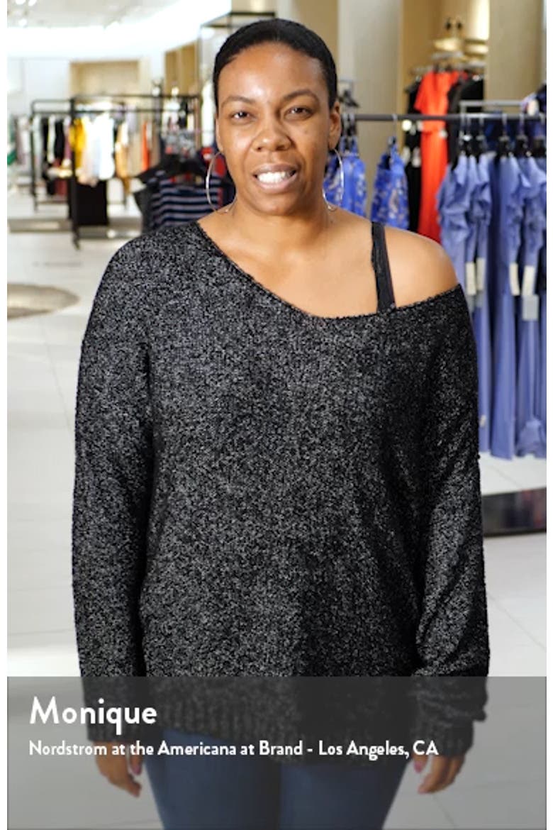 Valli Shift Dress video