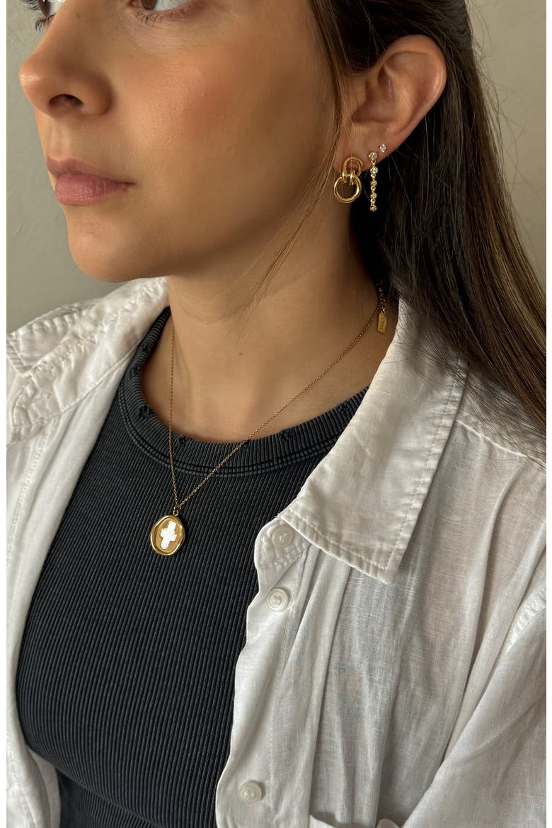 Lasso Earrings, Alternate, color, Gold