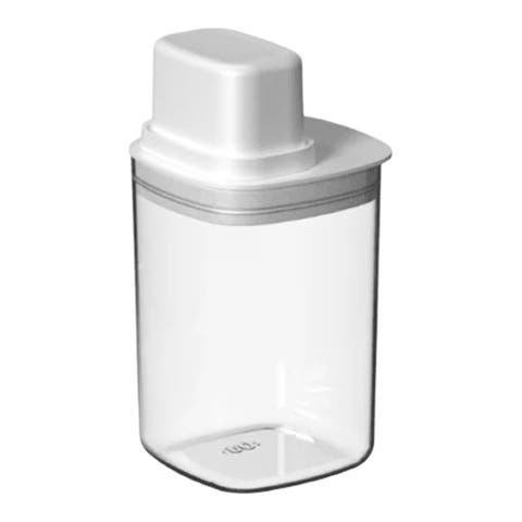 4 Cup Clear Airtight Food Storage Container with Measuring Cup