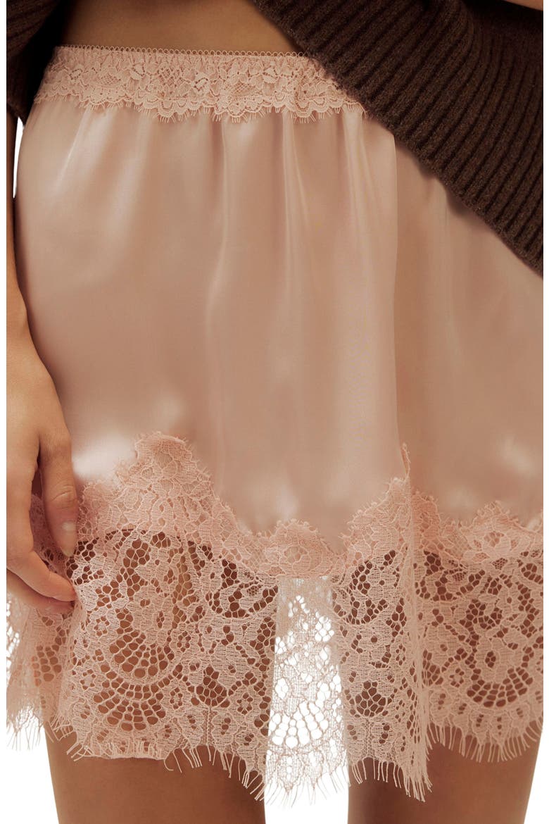 Meet in the Middle Half Slip Miniskirt, Alternate, color, PEACH PAISLEY