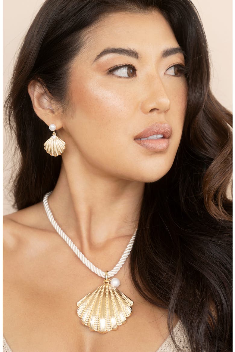 Scallop Shell & Freshwater Pearl Drop Earrings, Alternate, color, GOLD