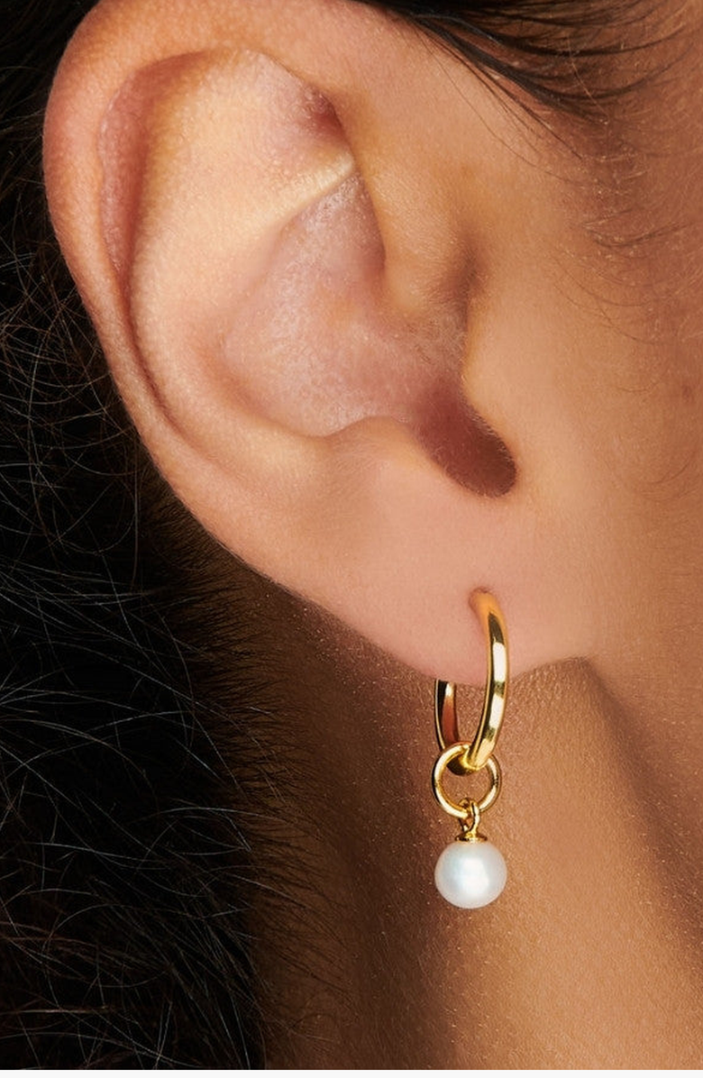 Little Sky Stone Tiny Pearl Hoop Earrings, Alternate, color, Gold / Cream