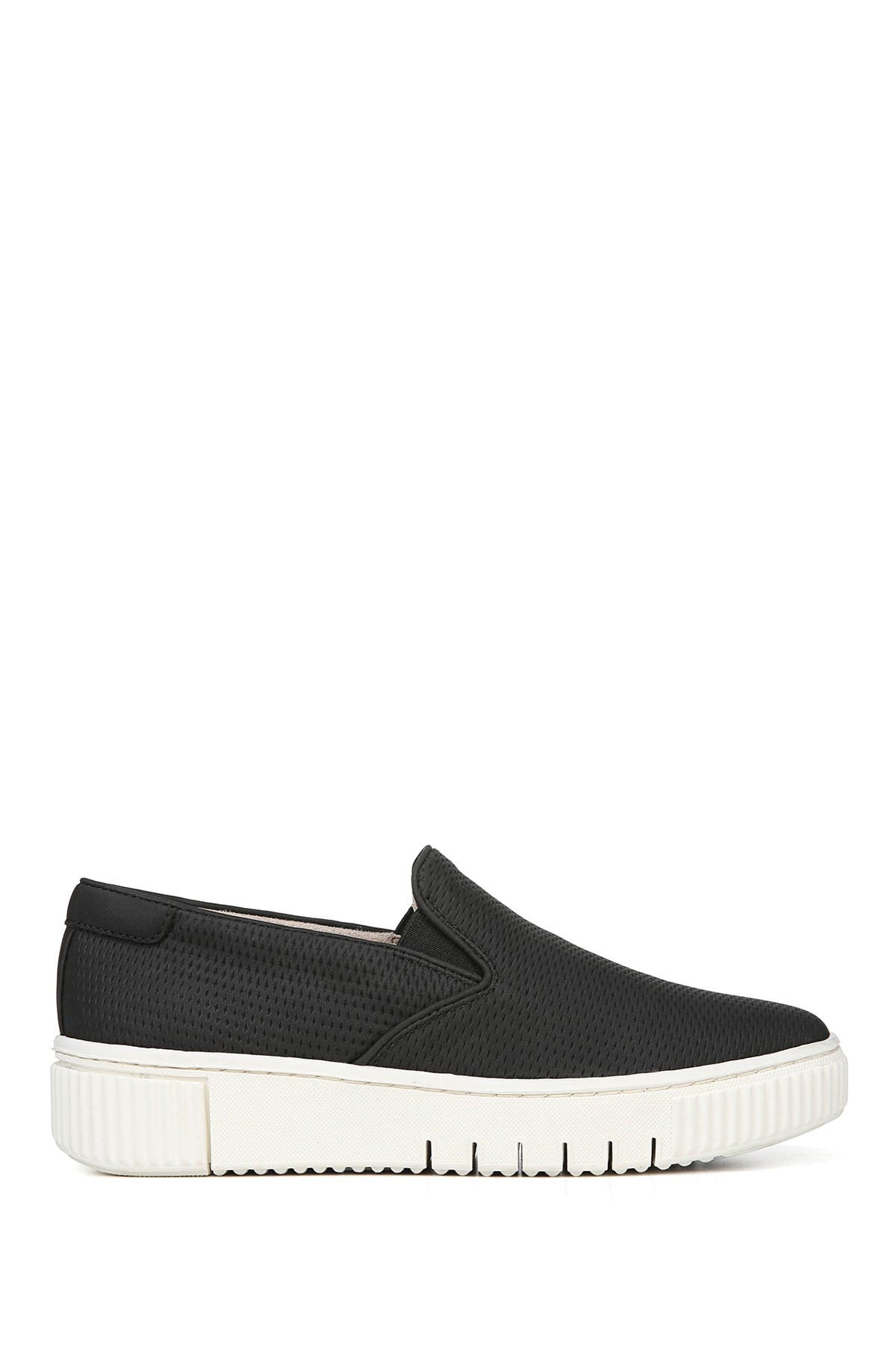 Naturalizer Tia Platform Slip-On Sneaker, Alternate, color, Black