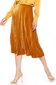 Alexia Admor Alania Pleated Velvet Midi Skirt