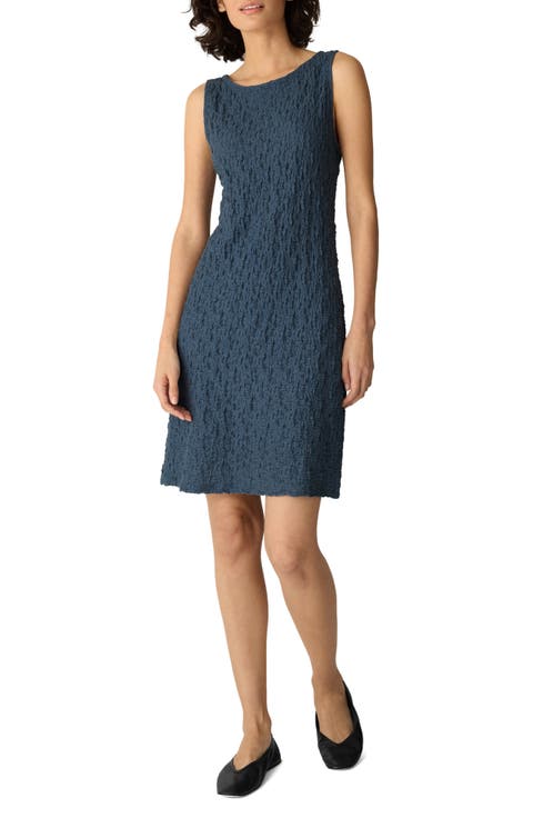 Bateau Neck Sleeveless Dress