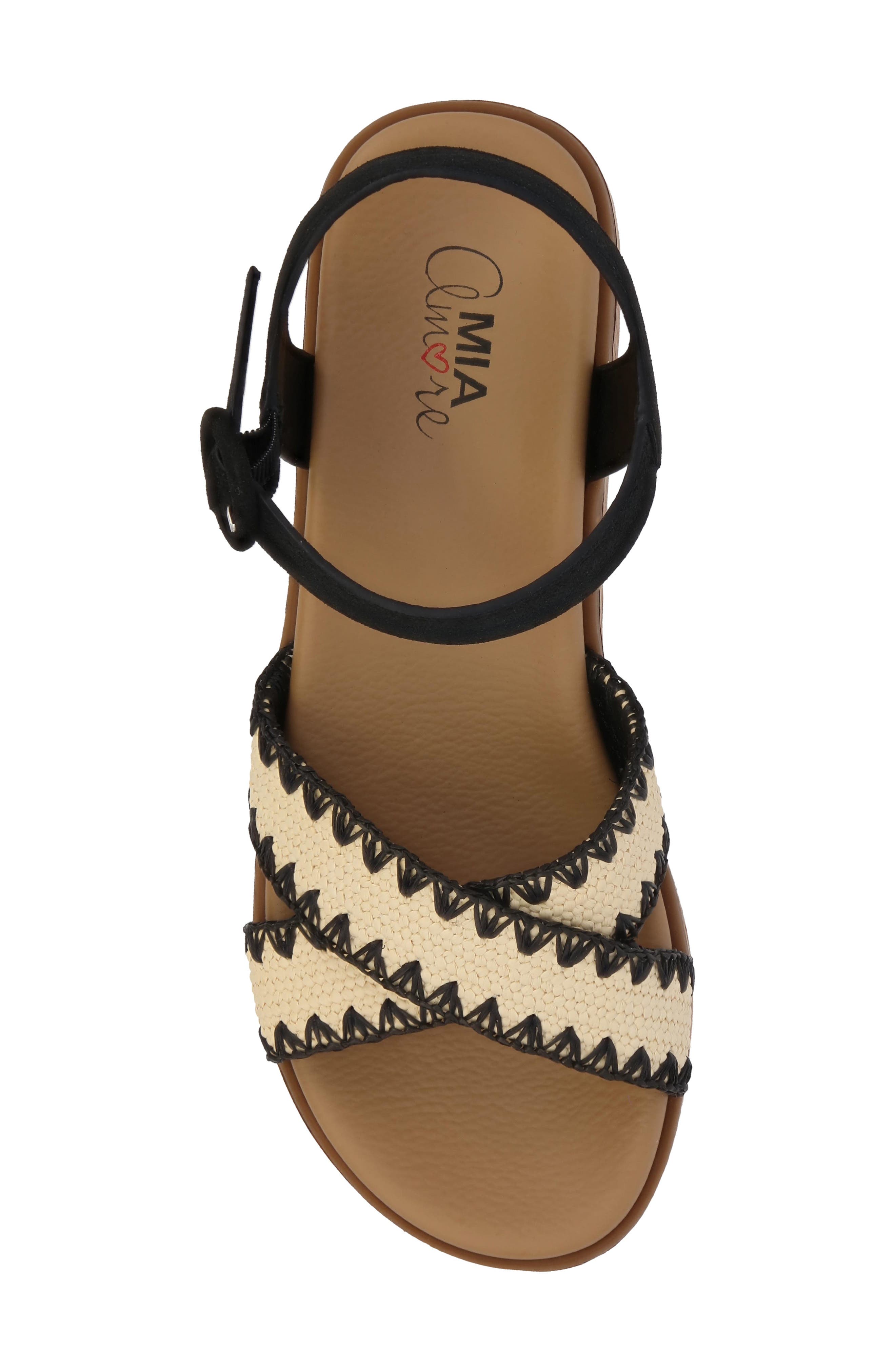 MIA AMORE <p>Rinaa Platform Sandal (Women)</p>, Alternate, color, Natural W/ Black